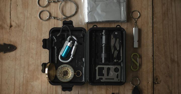 Photo of What Should Be in Your Emergency Survival Kit?